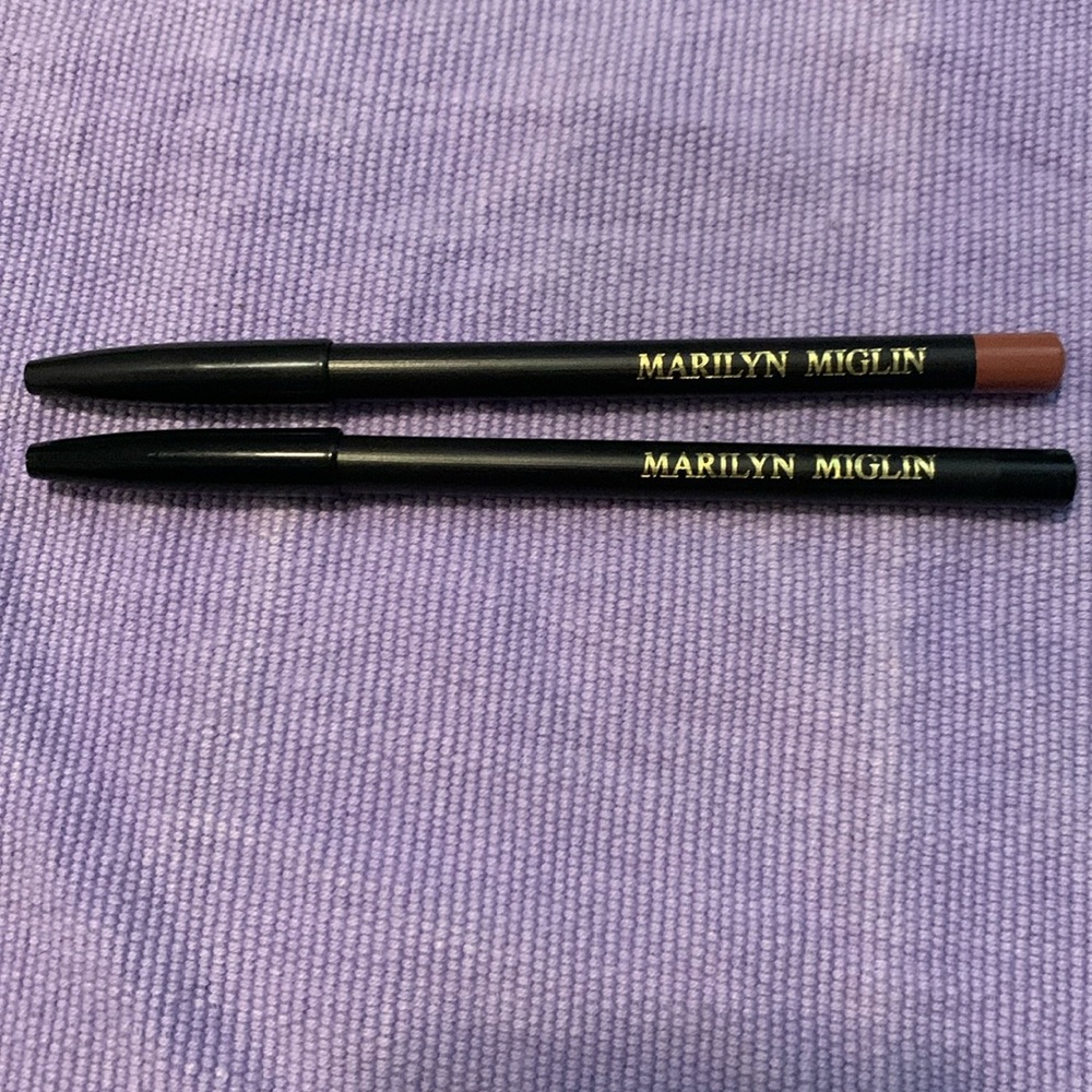 Marilyn Miglin eye and lipliner pencil